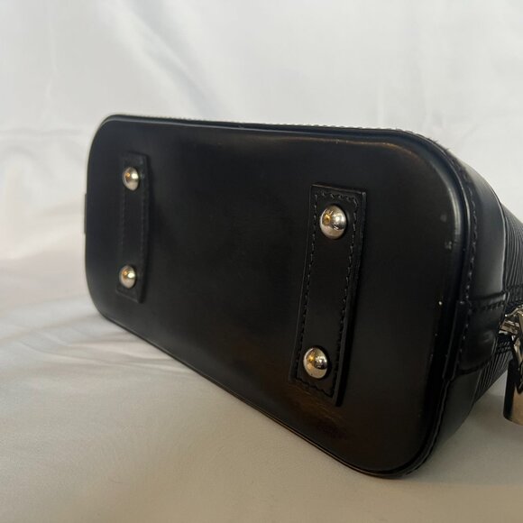 Authentic Louis Vuitton Alma BB Black Epi Leather Satchel Bag M40862 – Full Set - Picture 10 of 15